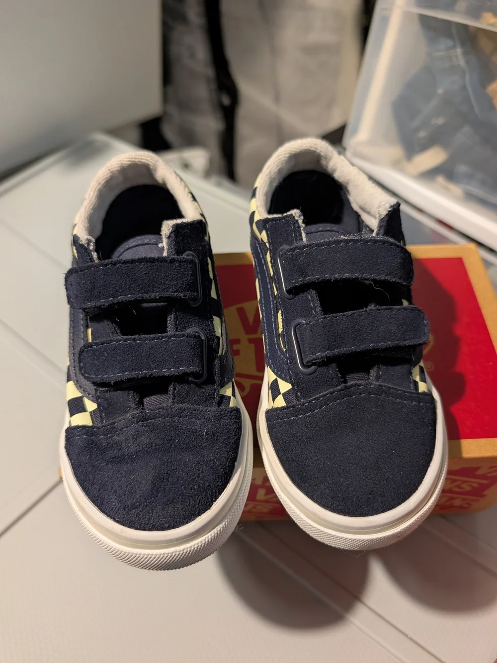 Vans easy off